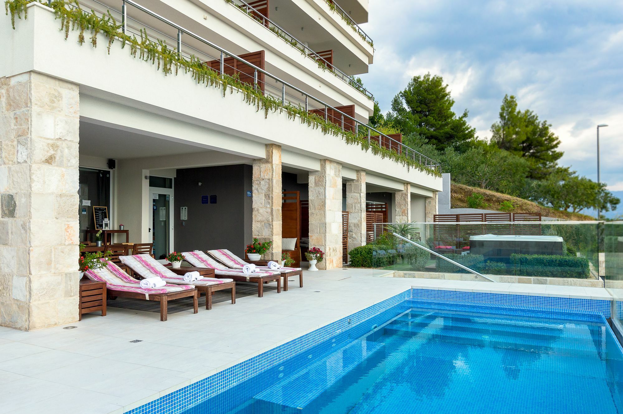 Luxury Apartments Jolara Mimice Kültér fotó